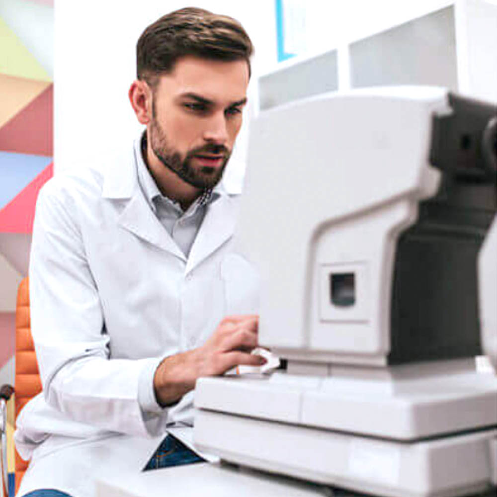 optometrist in Lakeville